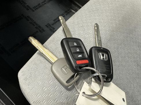 Used 2016 Honda CR-V SE image 25
