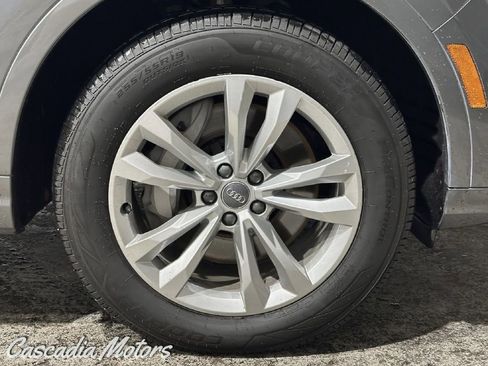 Used 2018 Audi Q7 3.0T Premium Plus image 36