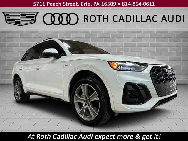 Used 2025 Audi Q5 2.0T Premium w/ Convenience Plus Package AWD/4WD image 1