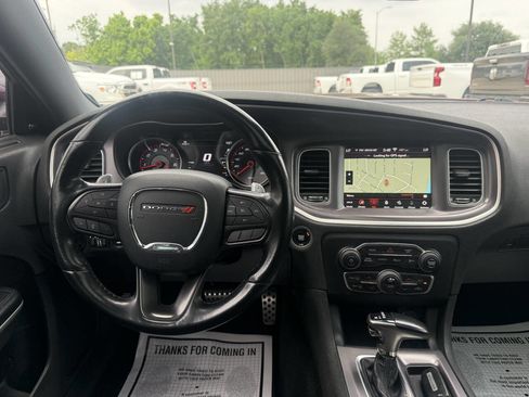 Used 2020 Dodge Charger Scat Pack w/ Navigation & Travel Group RWD image 21