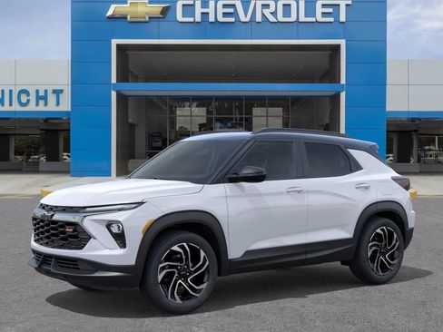 New 2026 Chevrolet TrailBlazer RS FWD image 2