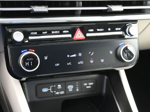 Used 2025 Hyundai Tucson SEL AWD/4WD image 20