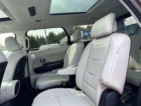 New 2026 Hyundai Palisade Calligraphy AWD/4WD image 10