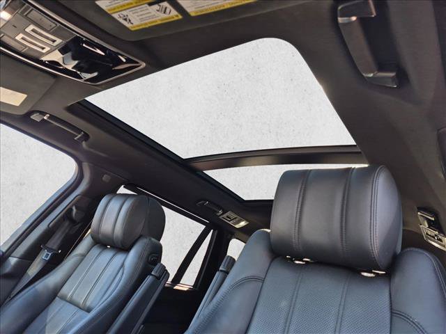 Used 2017 Land Rover Range Rover Long Wheelbase Supercharged AWD/4WD image 16