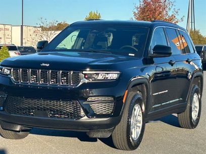 New 2025 Jeep Grand Cherokee Laredo