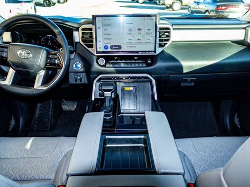 Used 2024 Toyota Tundra Limited image 11