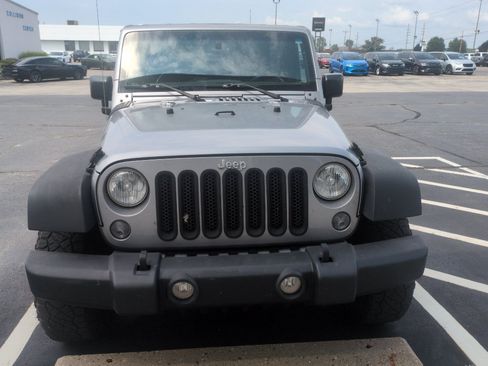 Used 2016 Jeep Wrangler Unlimited Sport w/ Quick Order Package 24S AWD/4WD image 2