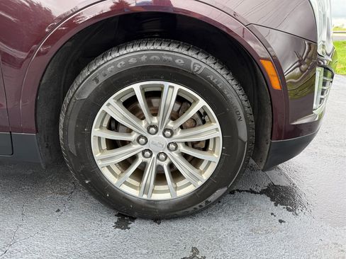 Used 2018 Cadillac XT5 Luxury AWD/4WD image 26