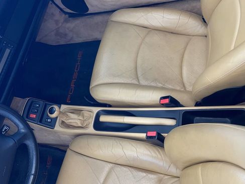 Used 1997 Porsche 911 Carrera image 21