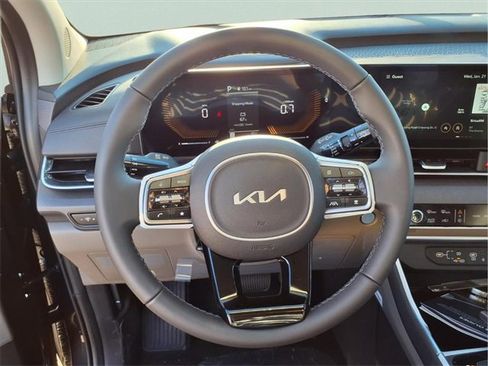 New 2026 Kia Carnival EX image 14