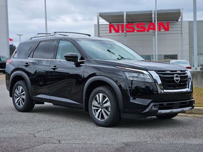New 2025 Nissan Pathfinder SL