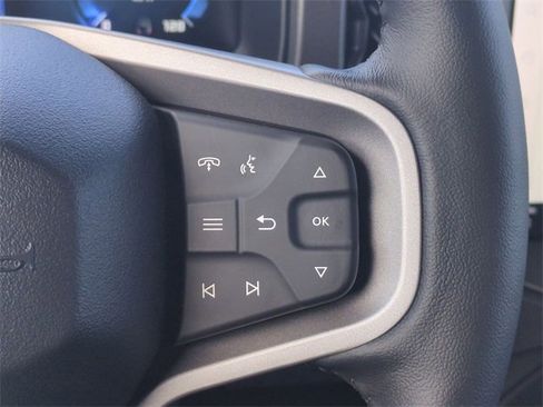 New 2025 Ford Bronco Badlands image 24