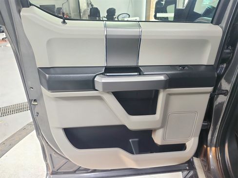 Used 2019 Ford F150 XLT w/ Equipment Group 302A Luxury image 32