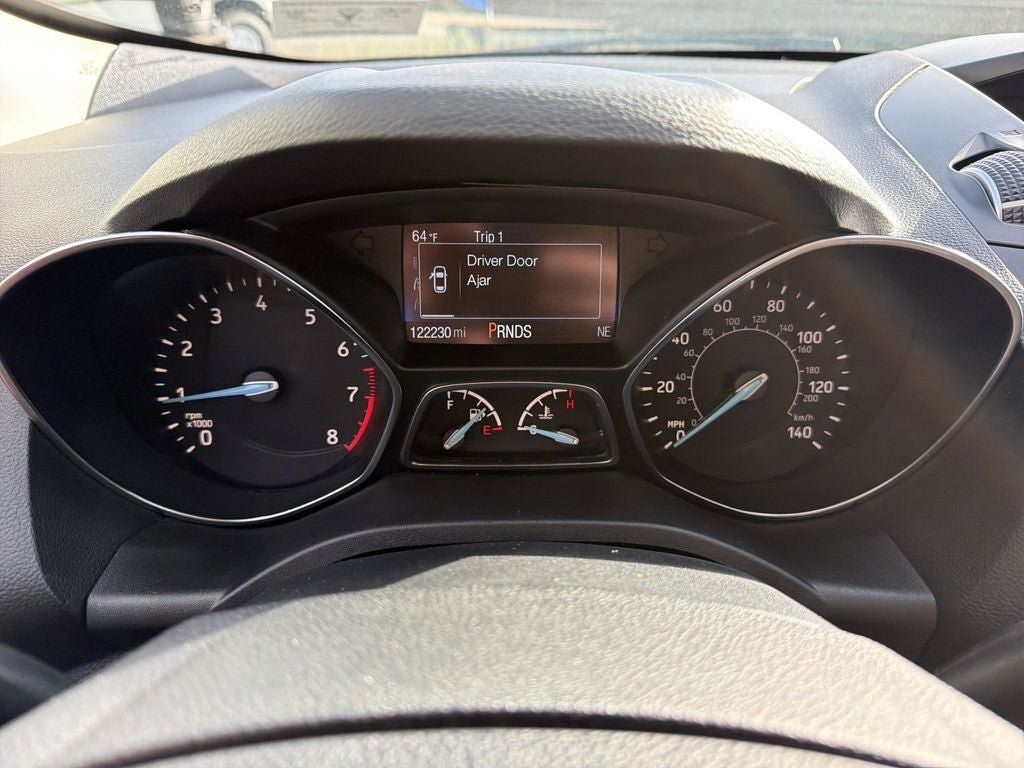 Used 2018 Ford Escape SE FWD image 18