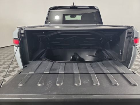 Used 2022 Rivian R1T Adventure image 15