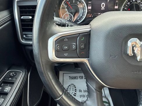 Used 2022 RAM 1500 Laramie AWD/4WD image 36