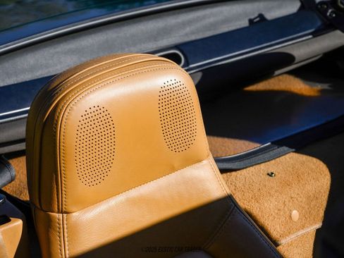 Used 1991 MAZDA MX-5 Miata Special Edition image 57