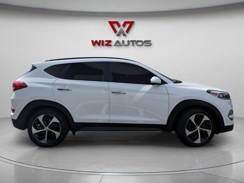 Used 2016 Hyundai Tucson Limited w/ Option Group 03 AWD/4WD image 4