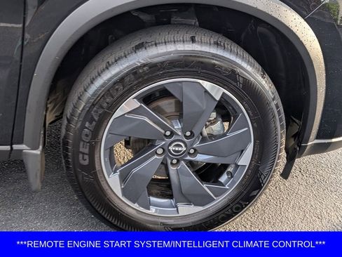 Certified 2025 Nissan Rogue SV w/ SV Premium Package FWD image 8