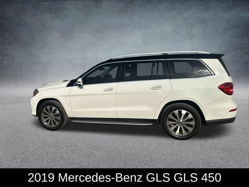 Used 2019 Mercedes-Benz GLS 450 4MATIC image 2