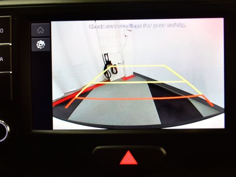 Used 2025 Kia Soul LX w/ LX Technology Package image 25