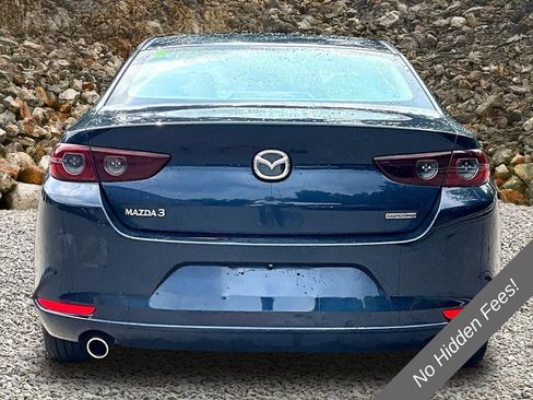 Used 2020 MAZDA MAZDA3 Sedan w/ Select Package FWD image 4