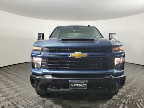 New 2026 Chevrolet Silverado 2500 Custom w/ Custom Value Package image 9
