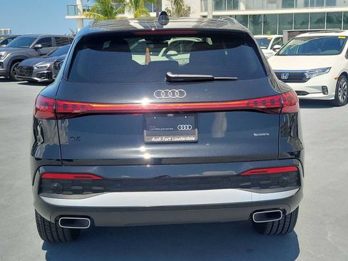 Certified 2025 Audi Q5 Premium Plus w/ Premium Plus AWD/4WD image 5
