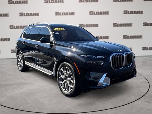 Used 2023 BMW X7 xDrive40i w/ Premium Package image 7