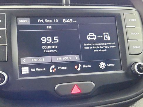 Used 2023 Kia Soul LX image 30