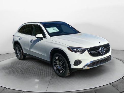 New 2026 Mercedes-Benz GLC 300 4MATIC image 1