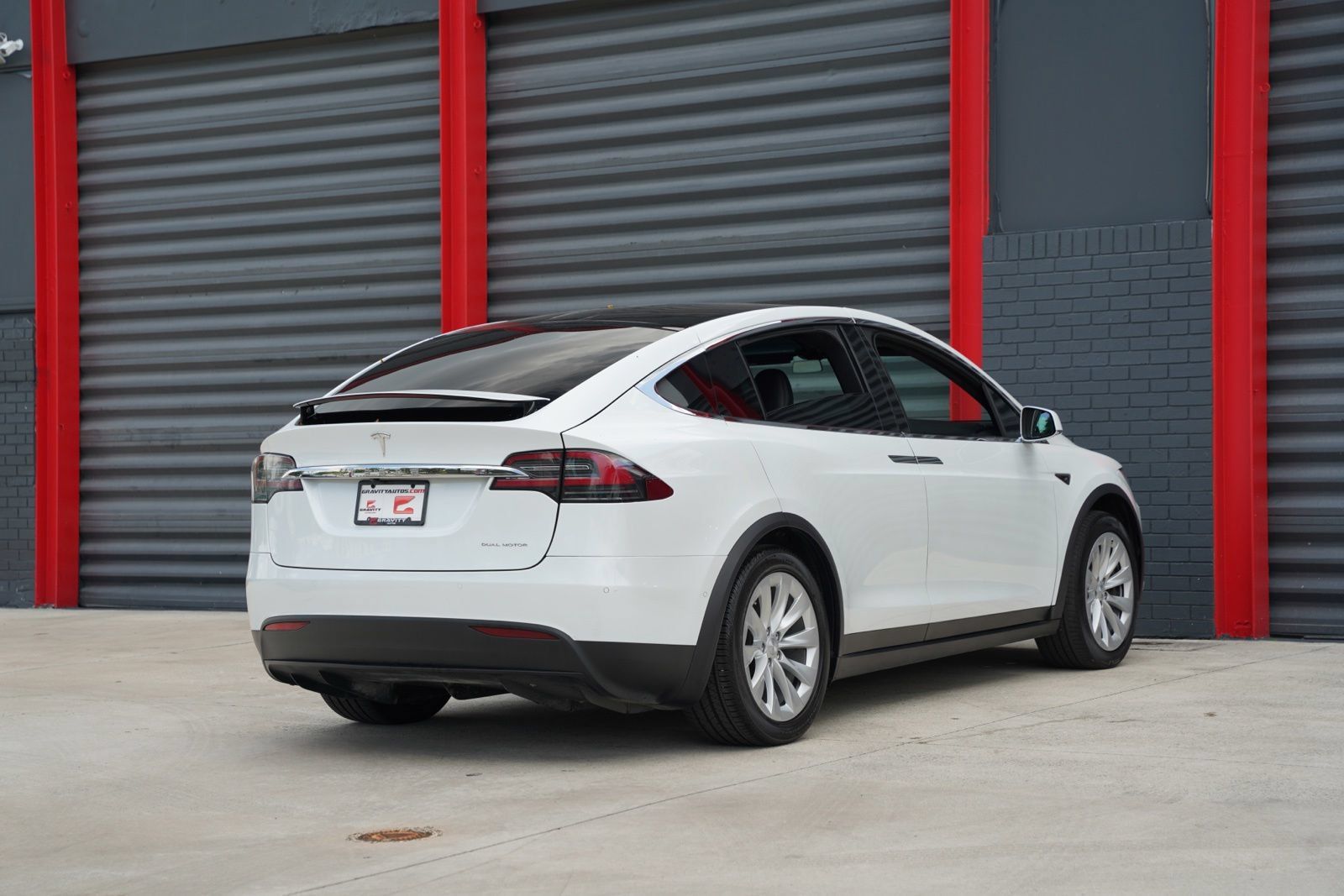 Used 2020 Tesla Model X Long Range AWD/4WD image 9