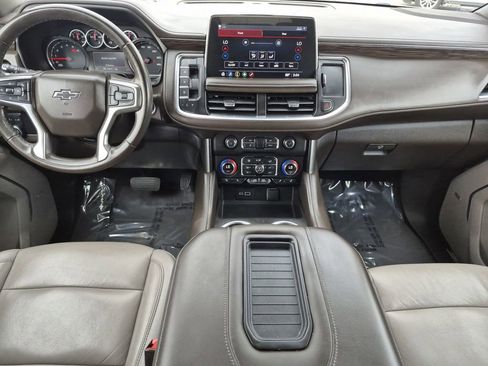 Used 2021 Chevrolet Tahoe Z71 image 14