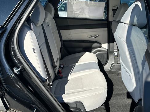 New 2025 Hyundai Tucson SEL image 13