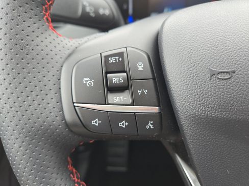 Used 2024 Ford Escape ST-Line w/ Tech Pack #1 AWD/4WD image 14