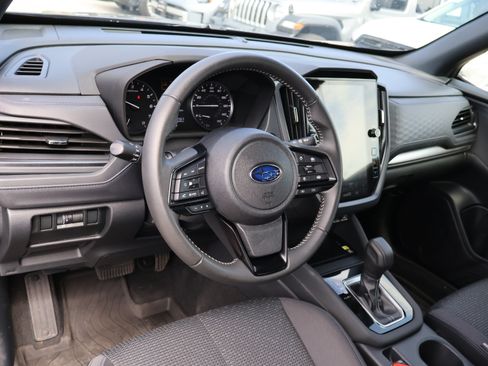 Used 2025 Subaru Forester Premium w/ Convenience Package #1 AWD/4WD image 23