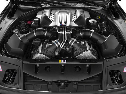 Used 2014 BMW M5 RWD image 13