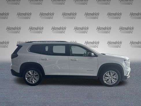 Used 2026 GMC Acadia Elevation w/ Elevation Premium Package FWD image 10