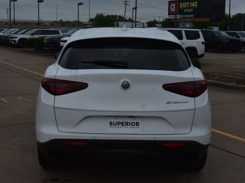 Used 2023 Alfa Romeo Stelvio Sprint RWD image 6