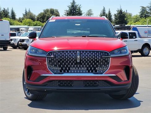 New 2025 Lincoln Aviator Reserve w/ Equipment Group 201A image 3