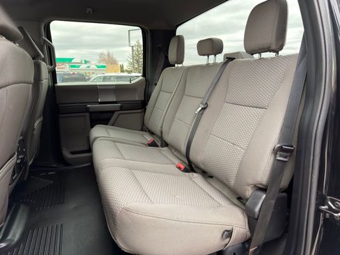 Used 2022 Ford F350 XLT w/ Black Appearance Package image 28