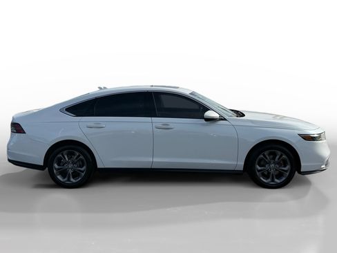 Certified 2024 Honda Accord EX image 6