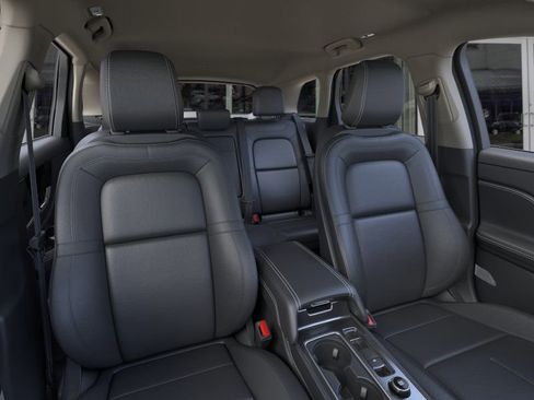 New 2026 Lincoln Corsair Premiere image 10