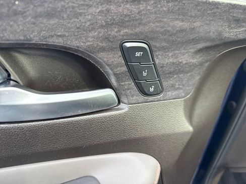 Used 2019 Hyundai Santa Fe AWD image 11