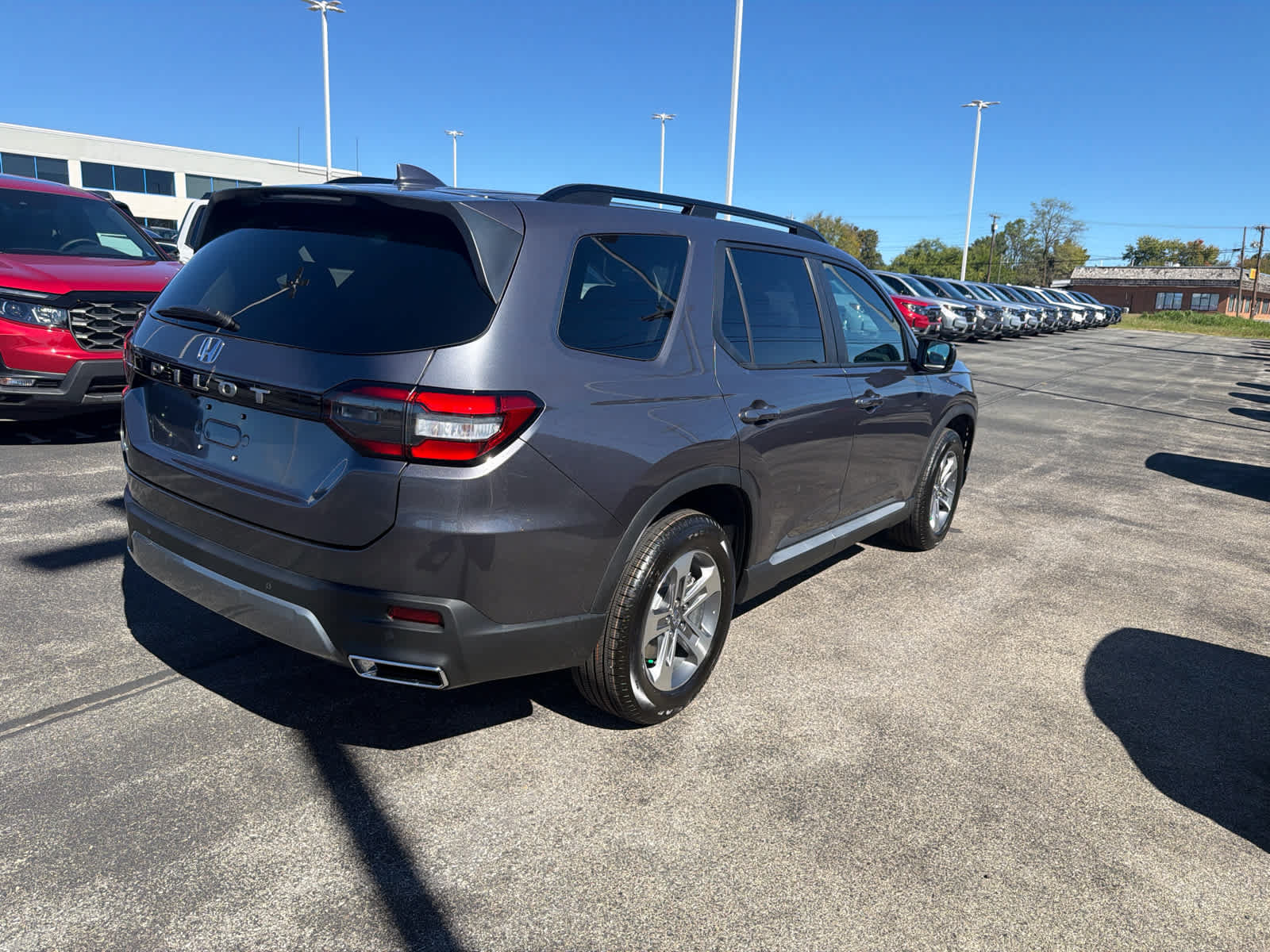 New 2026 Honda Pilot EX-L image 5