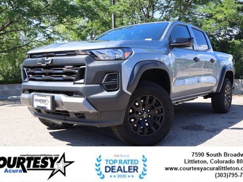 Used 2024 Chevrolet Colorado Trail Boss w/ Technology Package AWD/4WD image 1