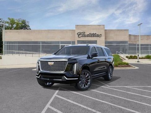 New 2026 Cadillac Escalade ESV Luxury w/ LPO, Radiant Package AWD/4WD image 8
