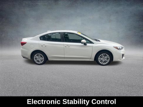 Used 2018 Subaru Impreza 2.0i Premium AWD/4WD image 9