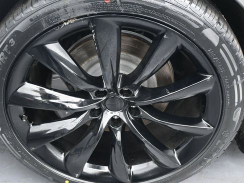 Used 2019 Tesla Model X Long Range image 38