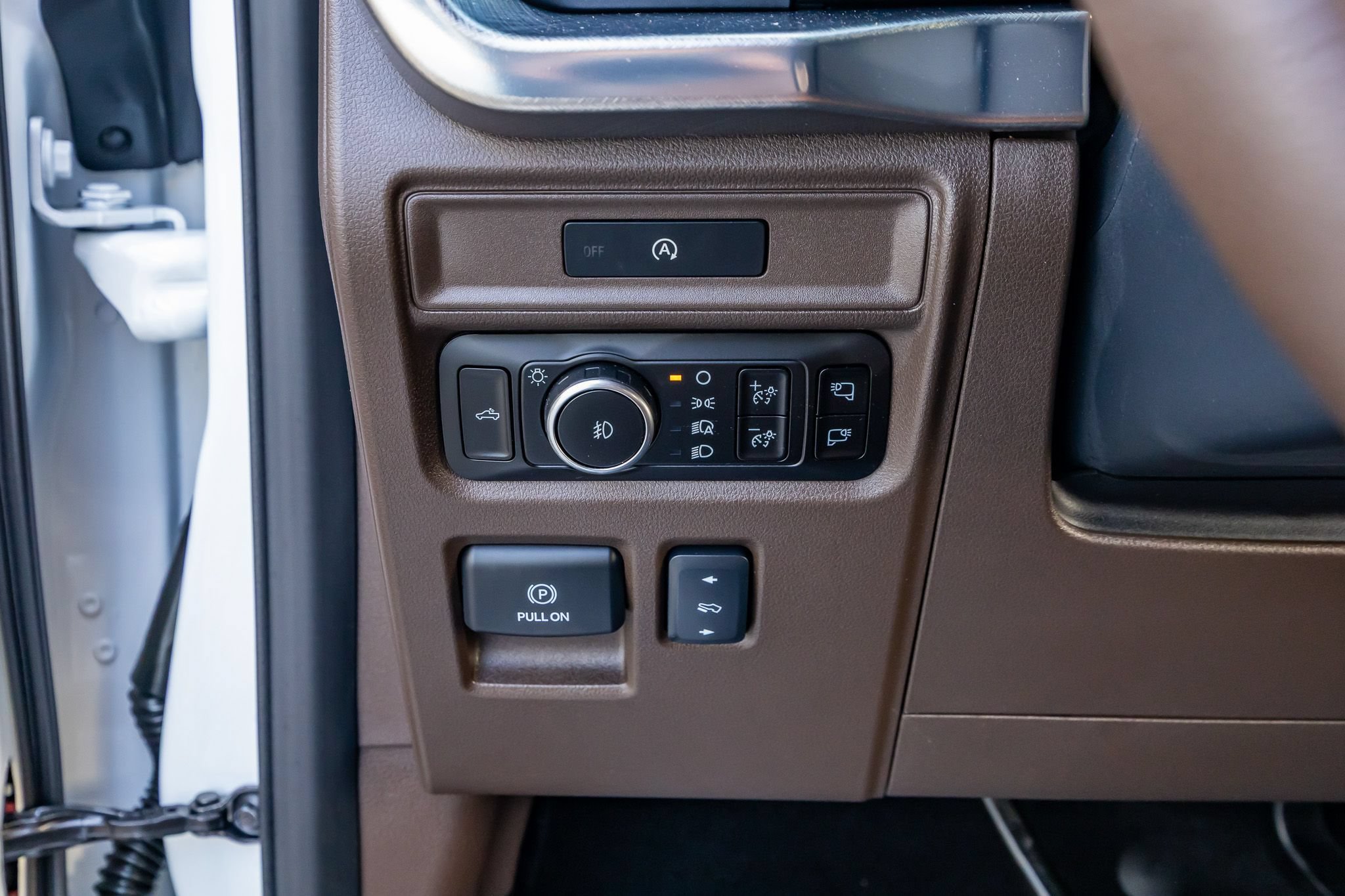 Used 2025 Ford F150 King Ranch w/ FX4 Off-Road Package AWD/4WD image 22